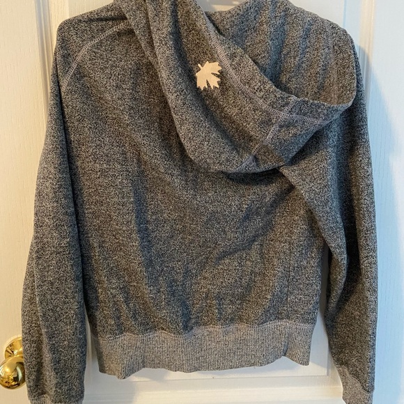 Roots zip up hoodie - Picture 2 of 2